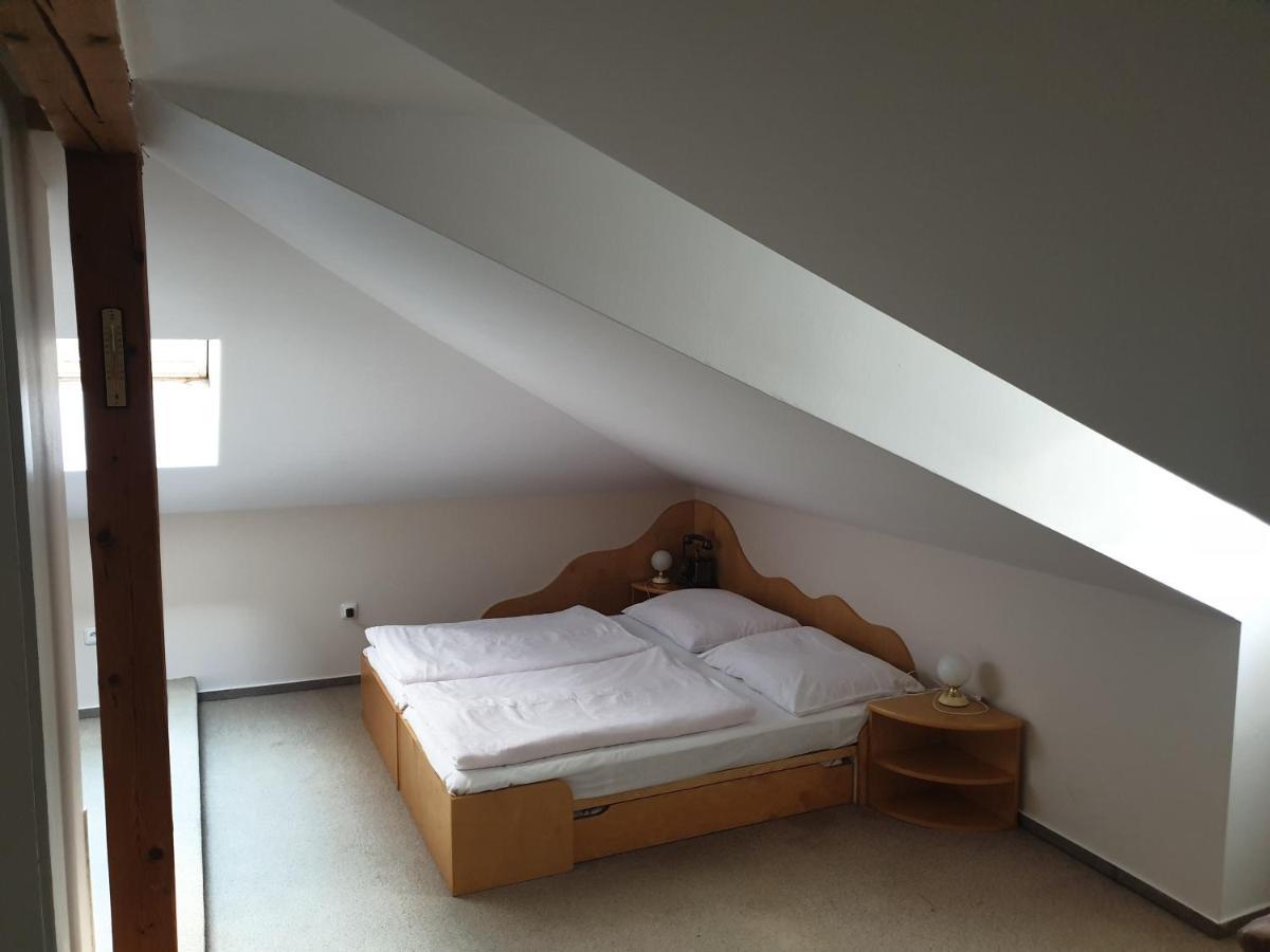 Hotel Zámeček na Čeladné Čeladná Extérieur photo