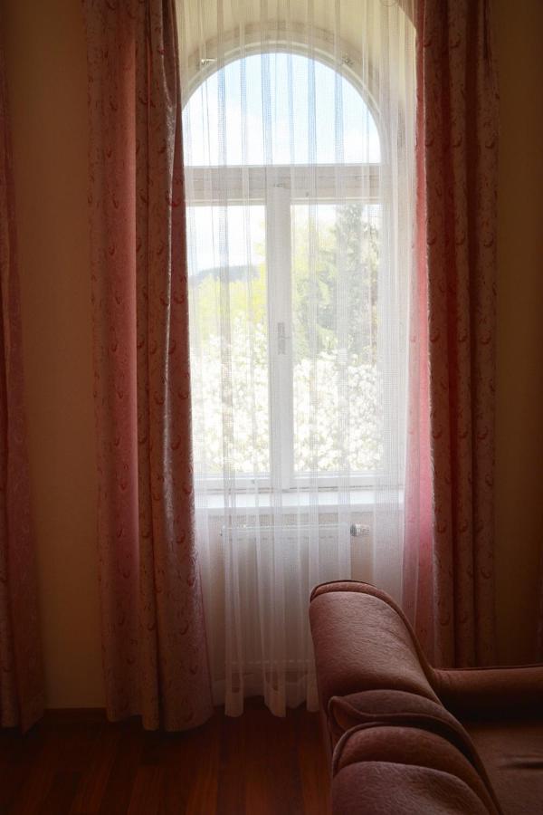 Hotel Zámeček na Čeladné Čeladná Extérieur photo