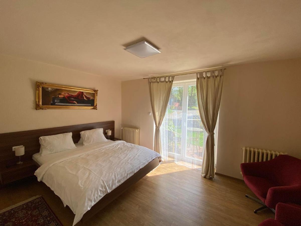 Hotel Zámeček na Čeladné Čeladná Extérieur photo
