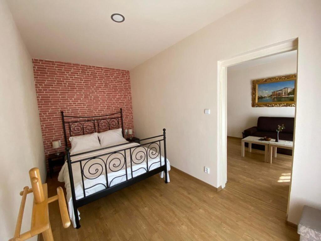 Hotel Zámeček na Čeladné Čeladná Extérieur photo