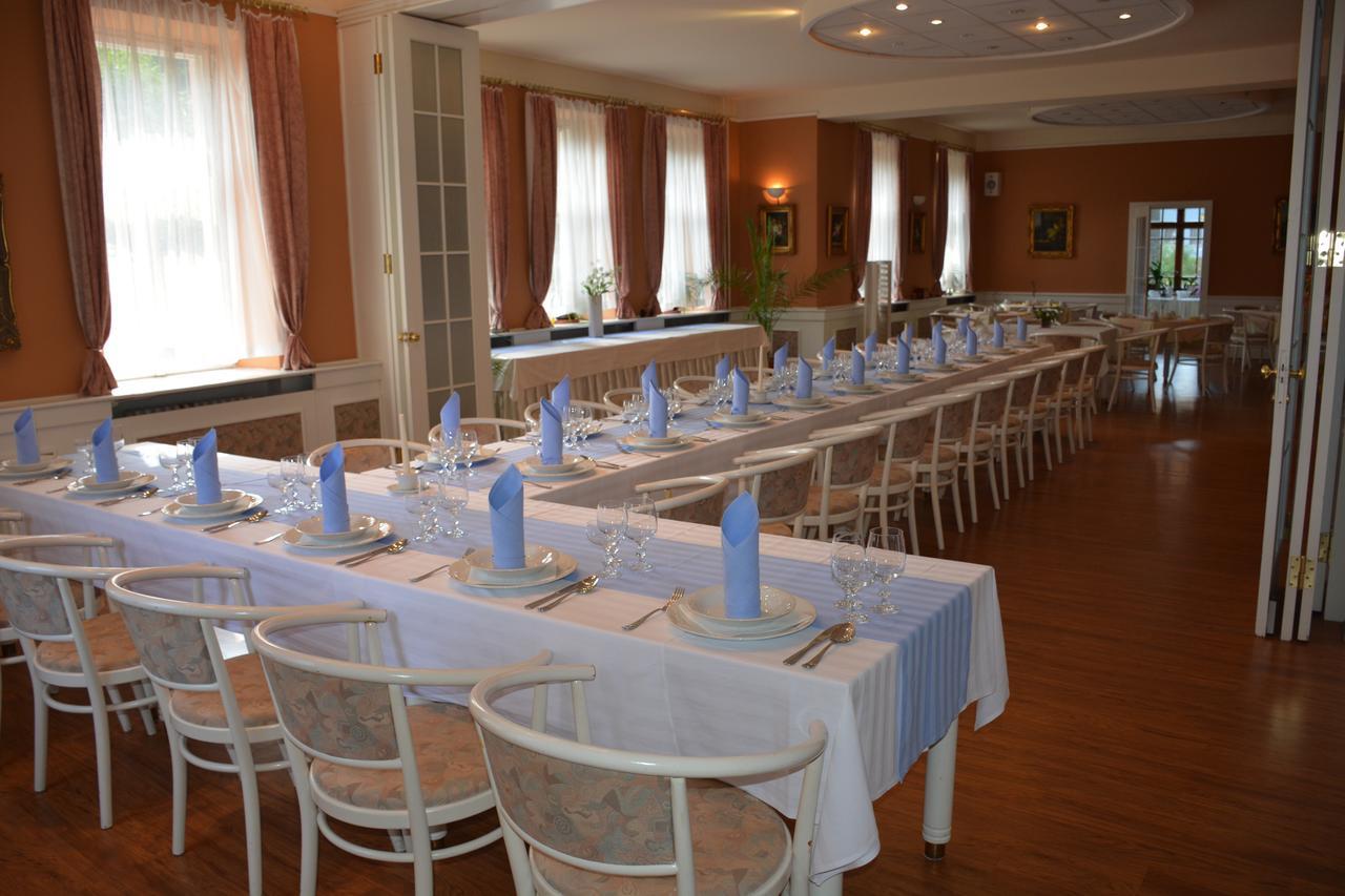 Hotel Zámeček na Čeladné Čeladná Extérieur photo